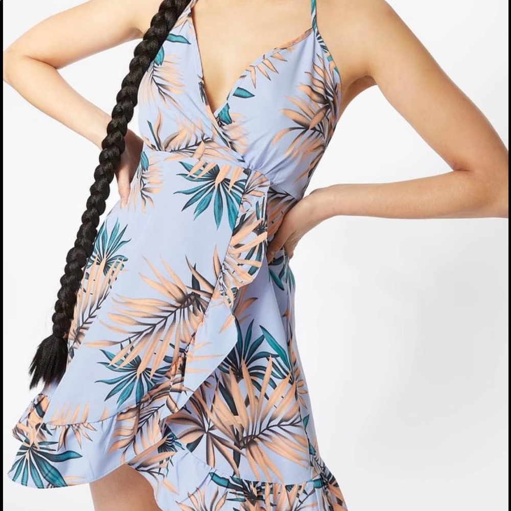 Beautifully short dress